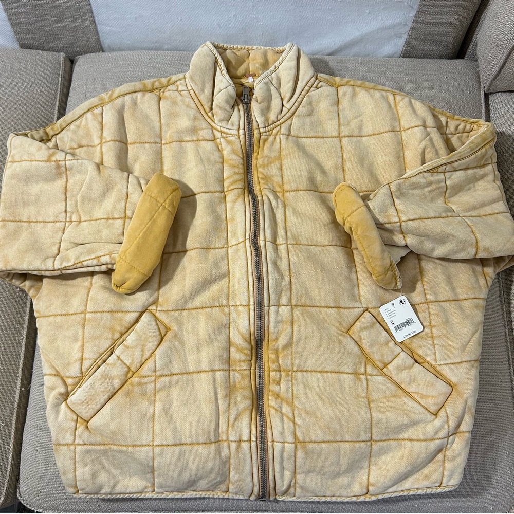 ✨ SALE✨NWD BEST Free People Dolman Quilted Knit Jacket - Pineapple Punch - Picture 3 of 7